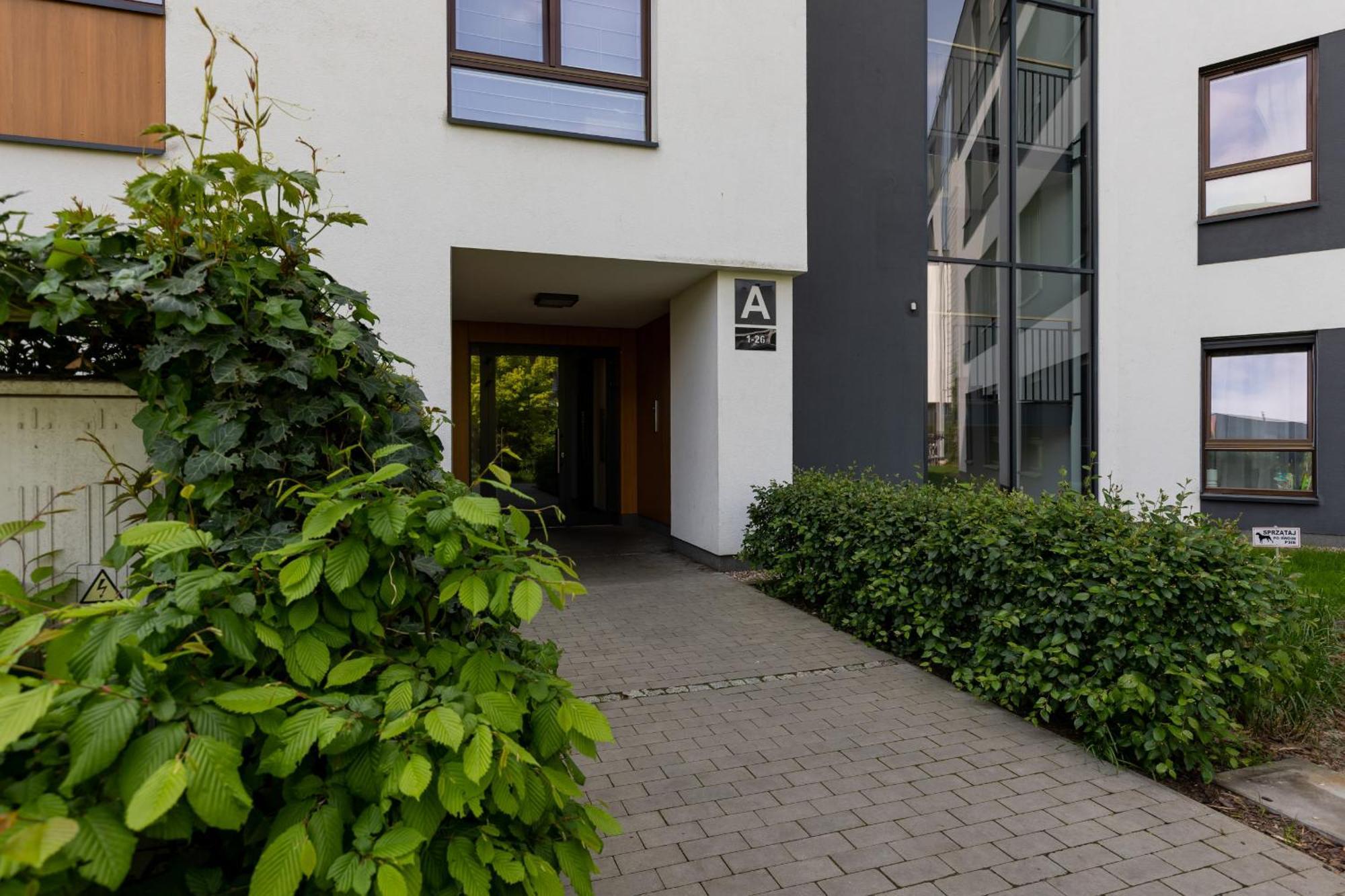 ורשה Royal Garden Apartment In Wilanow By Renters Prestige מראה חיצוני תמונה